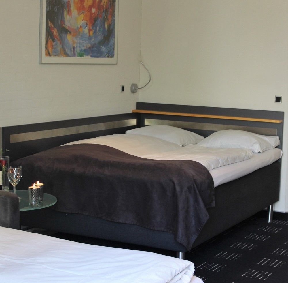 Hotel Hedegaarden Vejle Exteriör bild