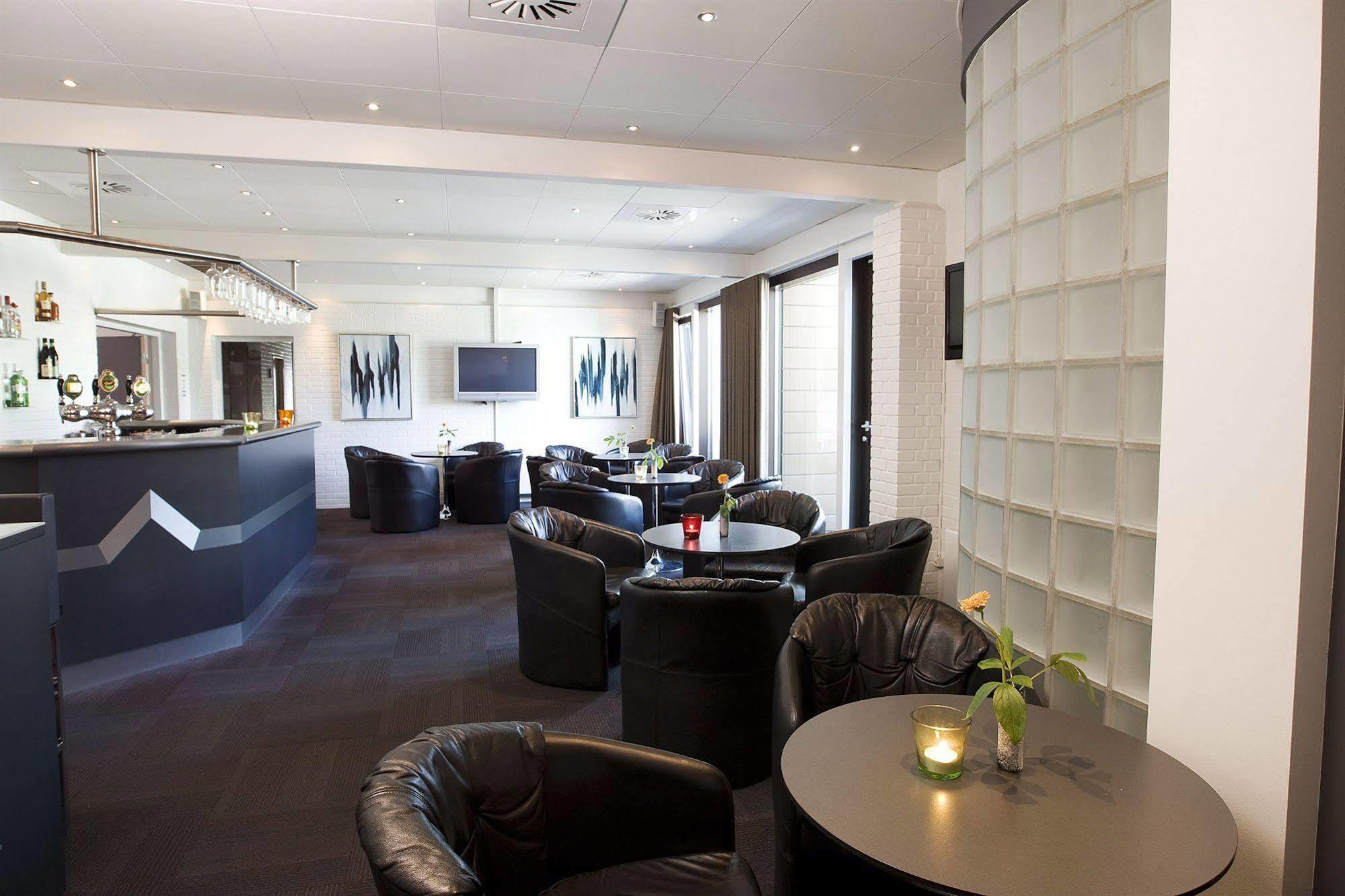 Hotel Hedegaarden Vejle Exteriör bild
