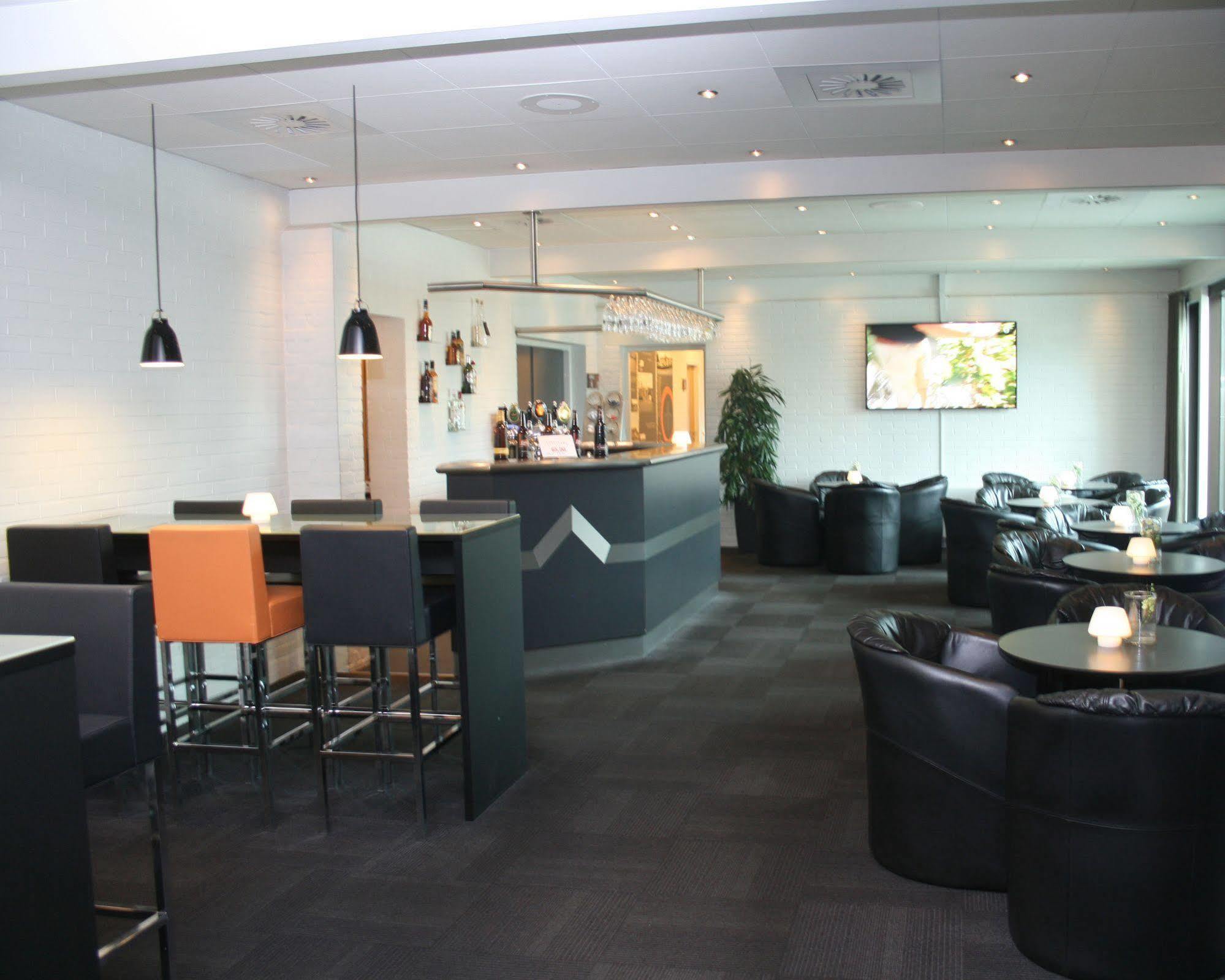 Hotel Hedegaarden Vejle Exteriör bild